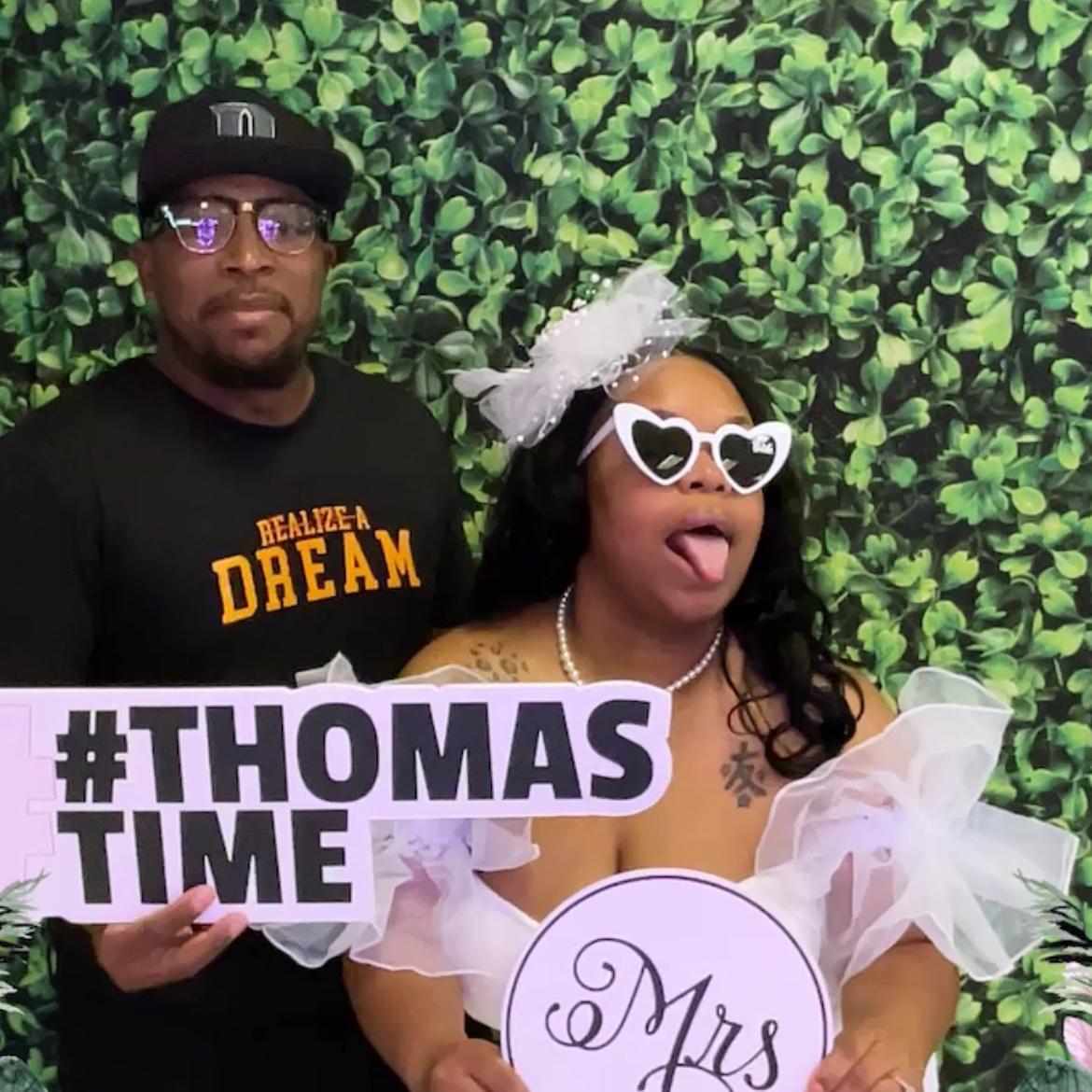 Mr & Mrs vibes