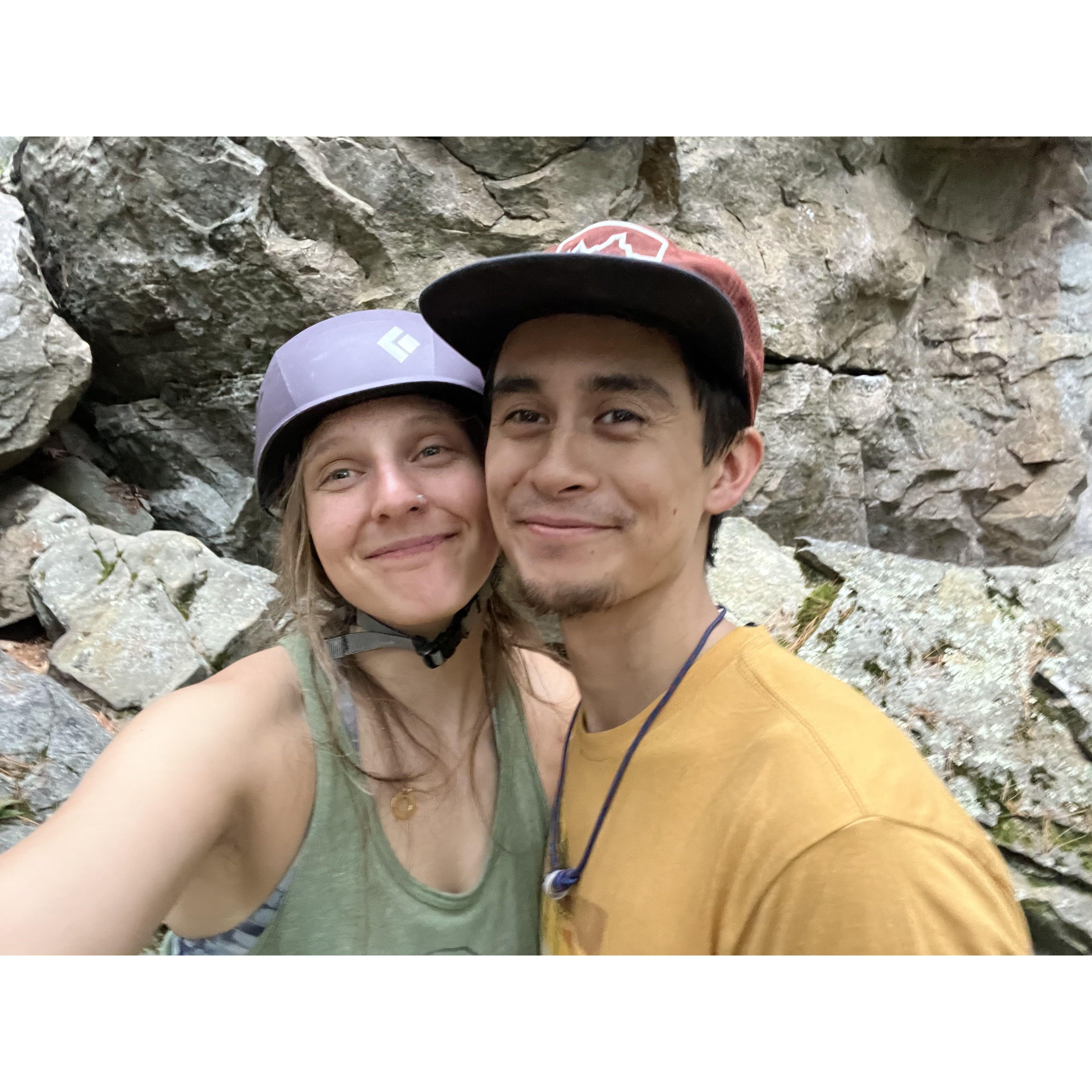 Hillbilly Hollow, WI post send selfie