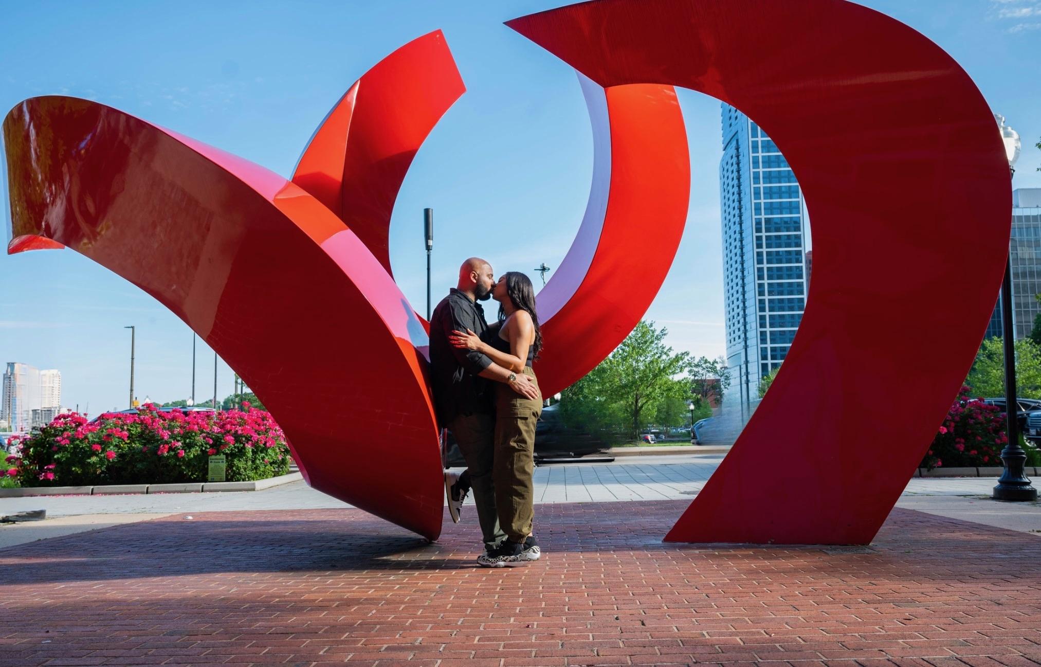 The Wedding Website of Lorenzo Parnell and Amber Davidson