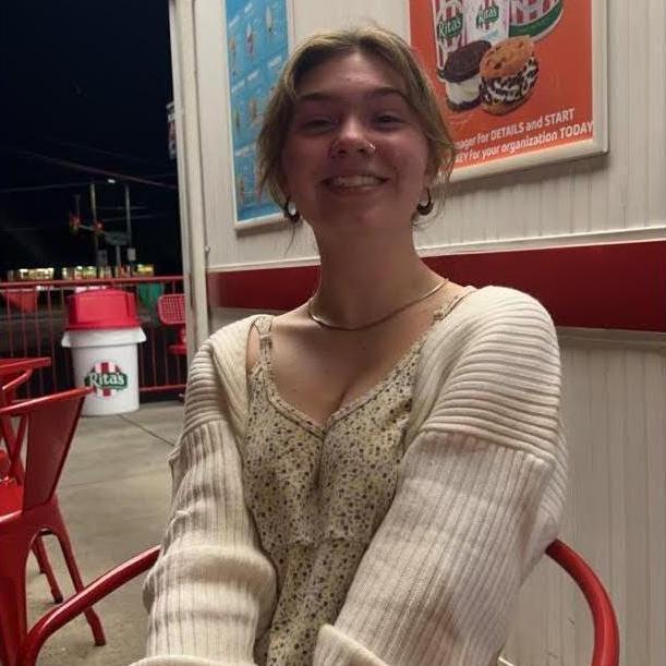Eva on her and Evan's first date at Rita's