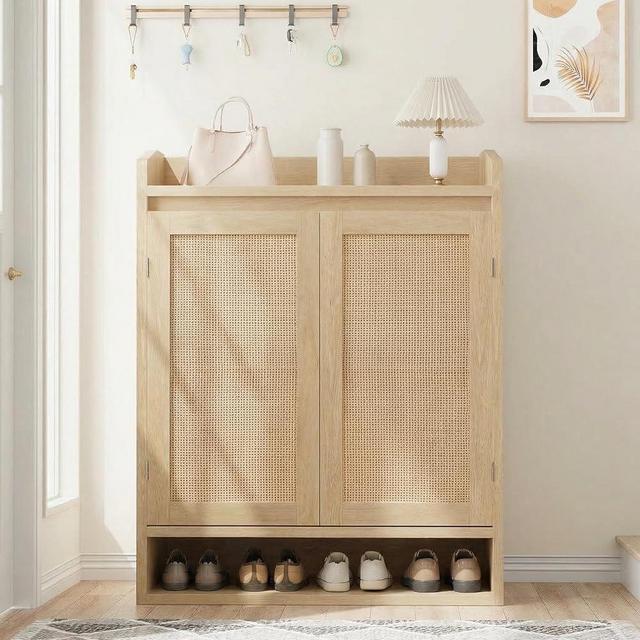 GarveeHome Modern Rattan Shoe Cabinet for Entryway, Natural Oak Wooden Shoe Storage Organizer with Doors, Adjustable Shelves Shoe Rack for Hallway, Bedroom, Living Room
