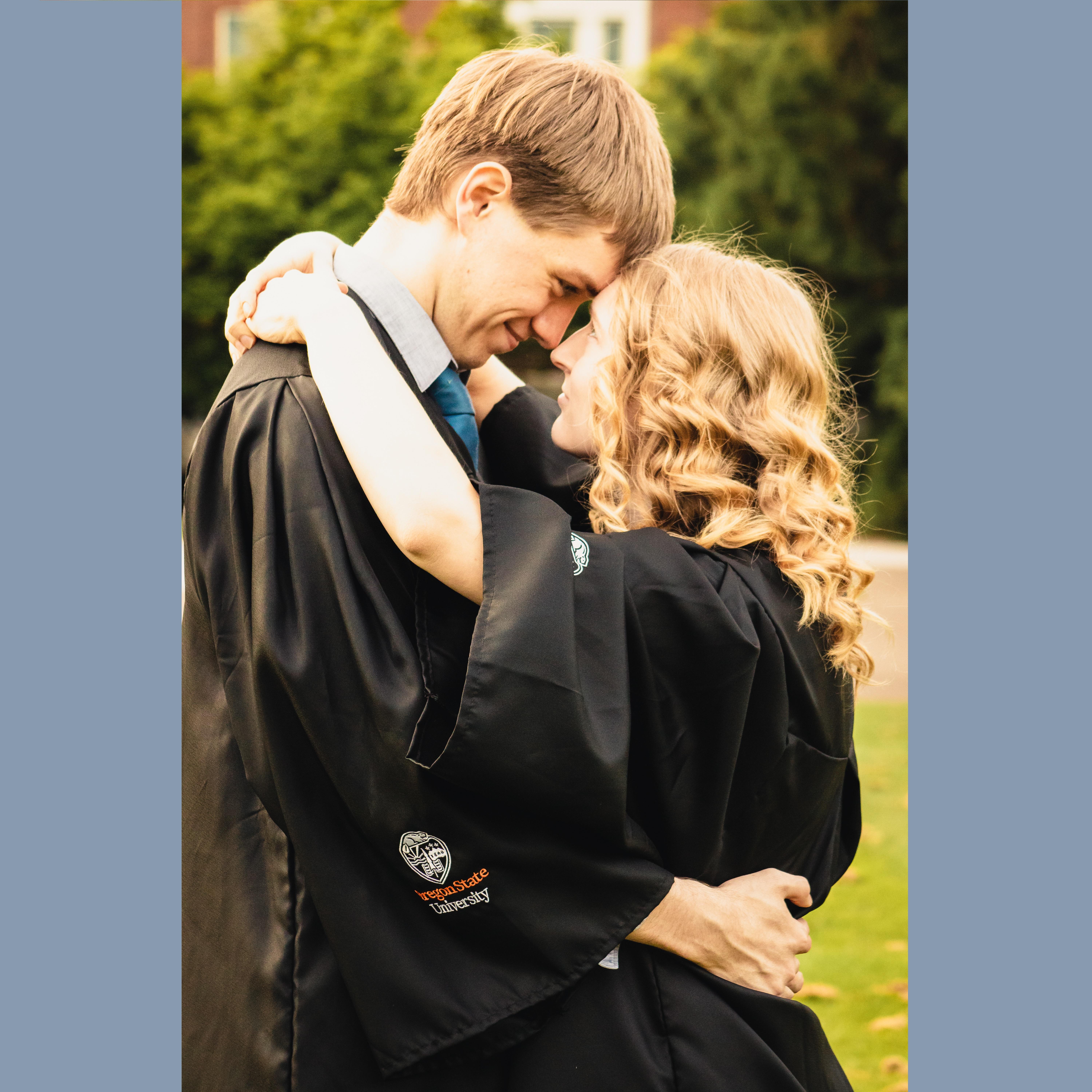 A cute graduation photo.