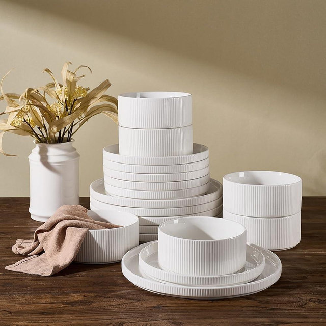 Richmount 18-Piece Plates and Bowls Set, Porcelain Dinnerware Sets for 6 Service, Modern Dish Set-Chip and Scratch Resistant, Dishwasher & Microwave Safe, White