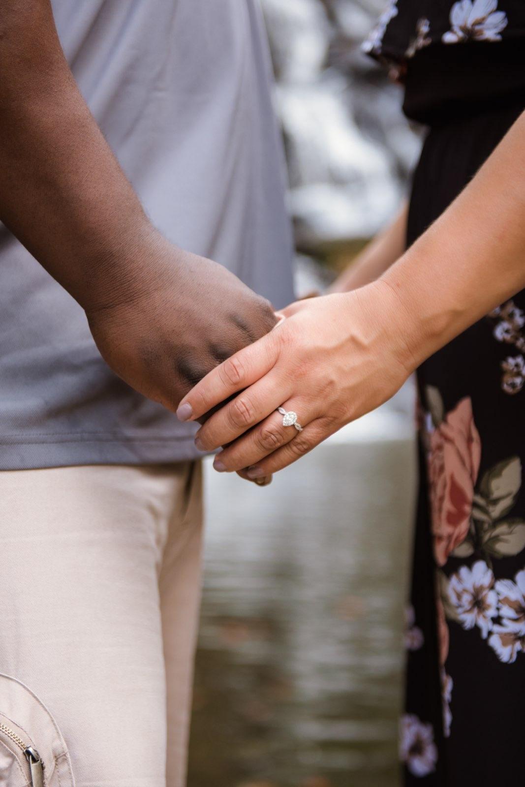 The Wedding Website of Alecia Parker and Reggie Jiles
