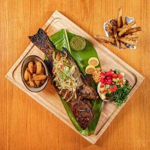 Authentic Bahamian Lunch or Dinner at Bimini Road