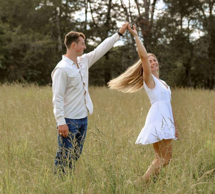 The Wedding Website of Julia Olsen Bassett and Colin Charles Russell