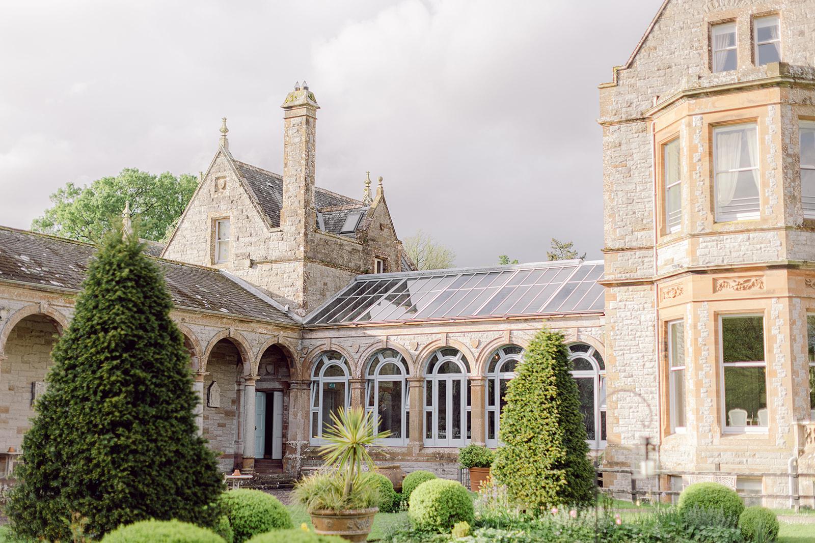 The Wedding Website of Emma Johnston and Luke Hopkins