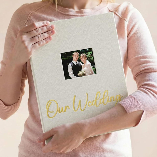 Harloon Our Wedding Photo Album for 4 x 6 Inch Pictures 400 Pockets Wedding Photo Album Book with Front Window Linen Cover for Weddings Family Memory Photos Anniversary Keepsake