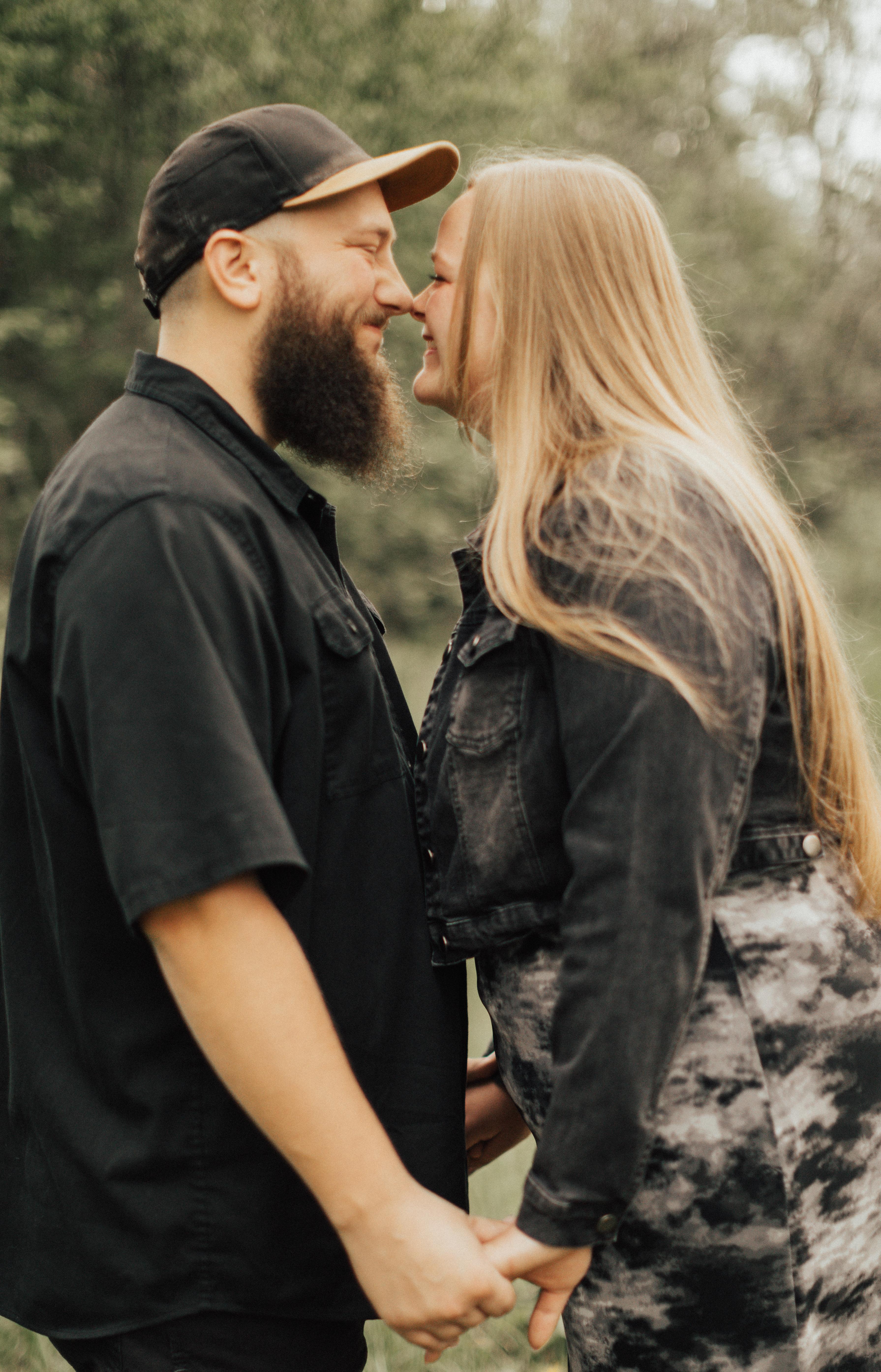 The Wedding Website of Makenzie Moberly and Levi Schell