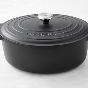 Le Creuset Signature Enameled Cast Iron Oval Dutch Oven