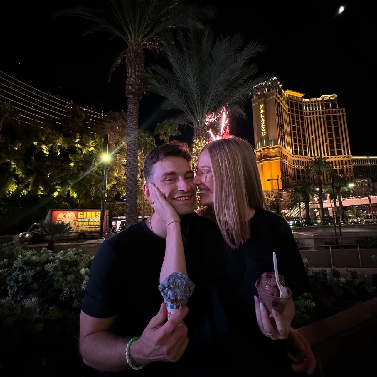 Ice cream date in Vegas!