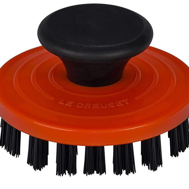 Le Creuset Nylon Cast Iron Grill Pan Brush, 3 1/4 Inches, Flame