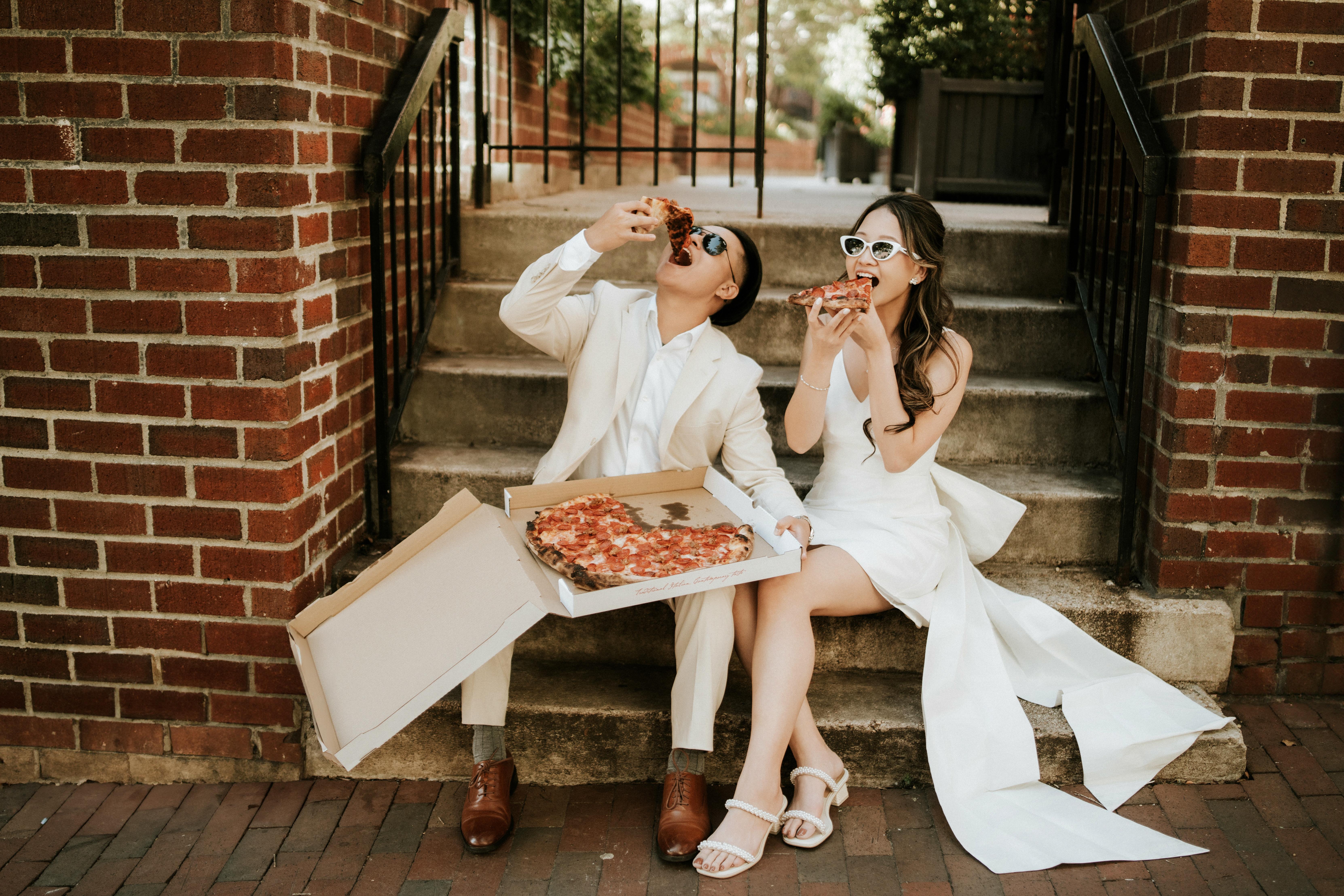 The Wedding Website of Nhu Dang and Victor Rojas