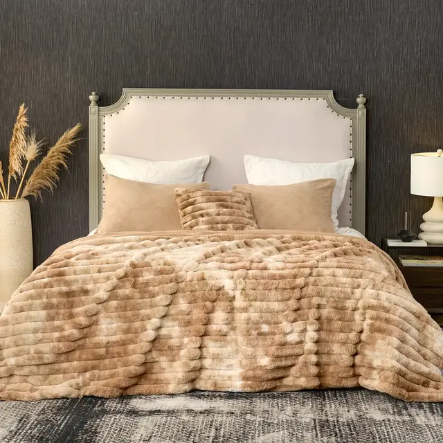 Cozy Bliss Striped Faux Fur Throw Blanket, Soft Plush Decorative Throw, Tie-dye Kahki, 108"x90"