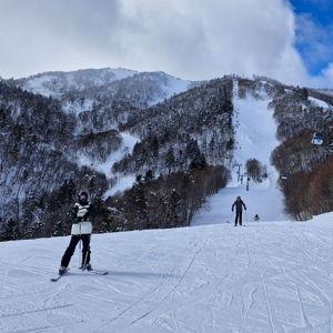 Ski rental Furano