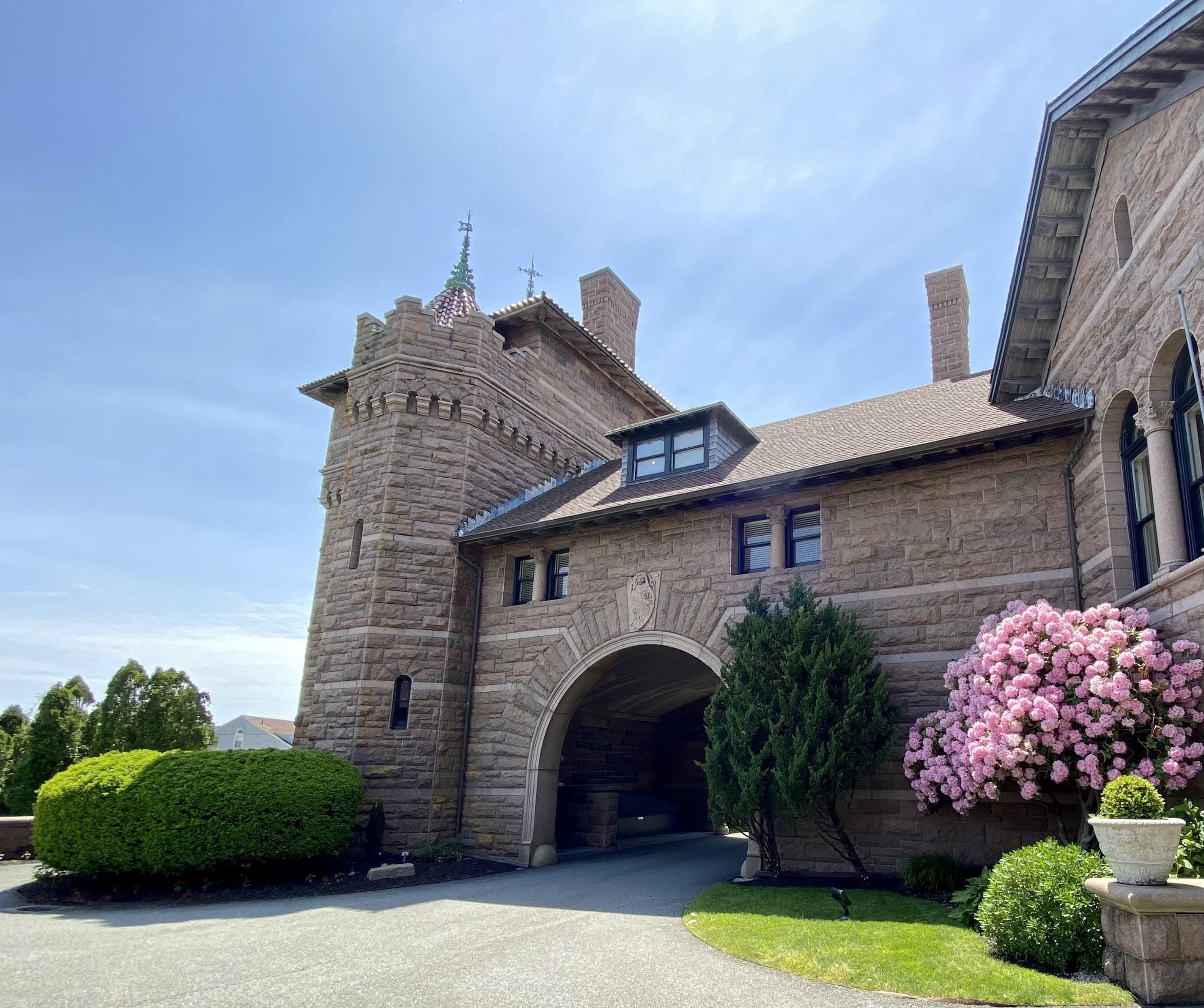 The Wedding Website of Lauren Trant and David Linder