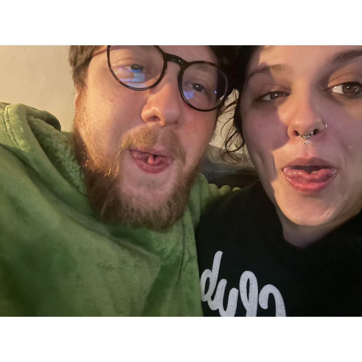omg we're so quirky and random