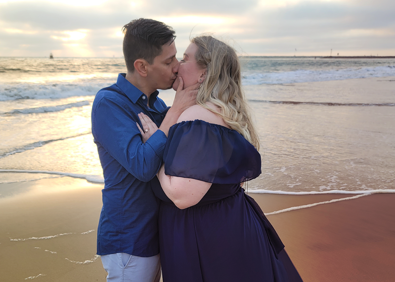 The Wedding Website of Maureen Elizabeth Eller and Roger Estrada