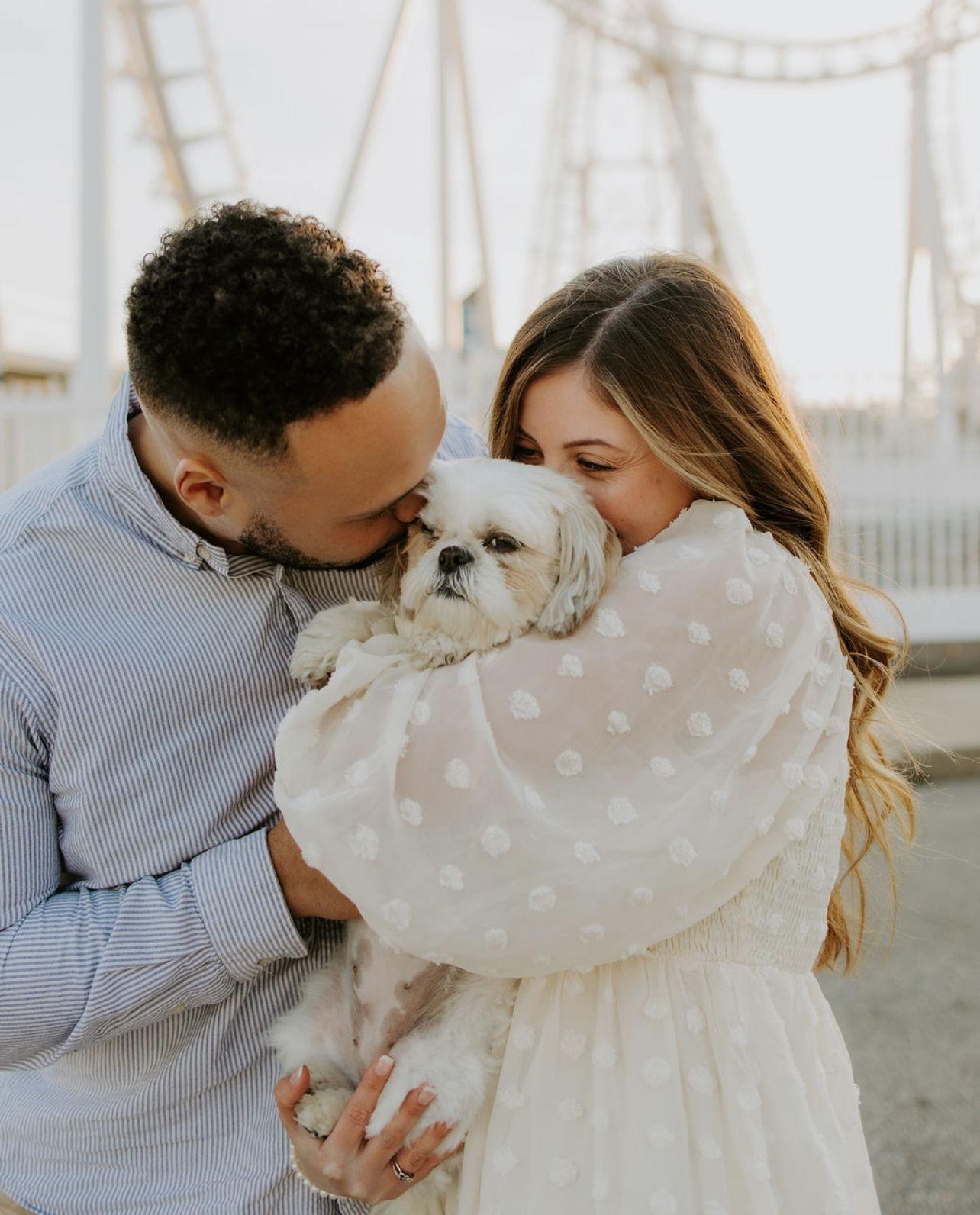 The Wedding Website of Alyssa Hickman and Howie Harris