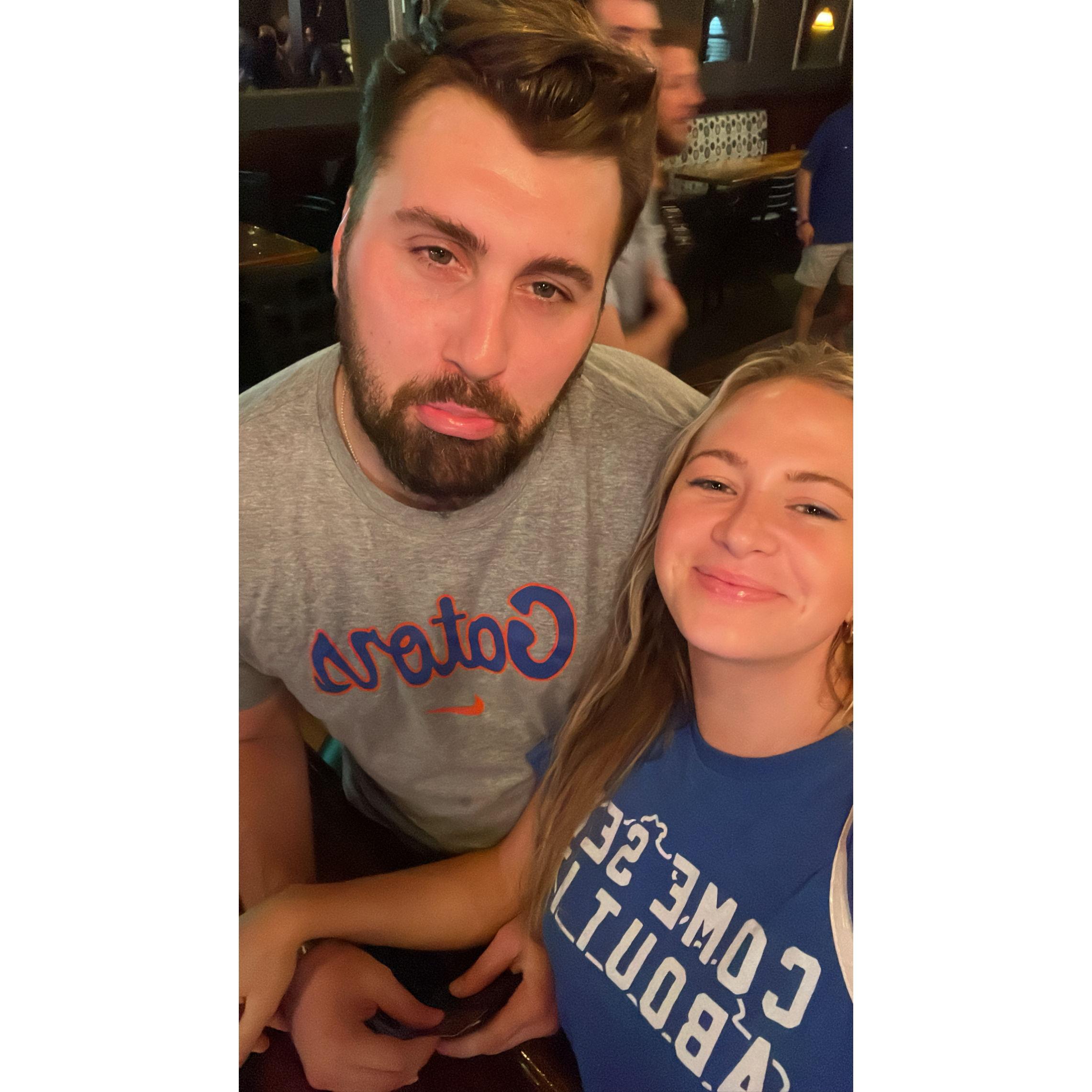 Watching the Cats beat the Gators for the 2nd year in a row <3