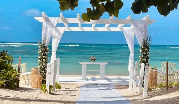 The Wedding Website of Michelle Grana and John Rivera