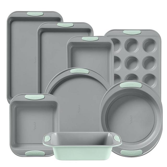 Pyrex 8-Piece Metal Bakeware Set, Lightweight Stainless Steel Baking Trays with Heatsafe Silicone Handles, Cookie & Muffin Sheets, Round/Square Baking Pans, Sage