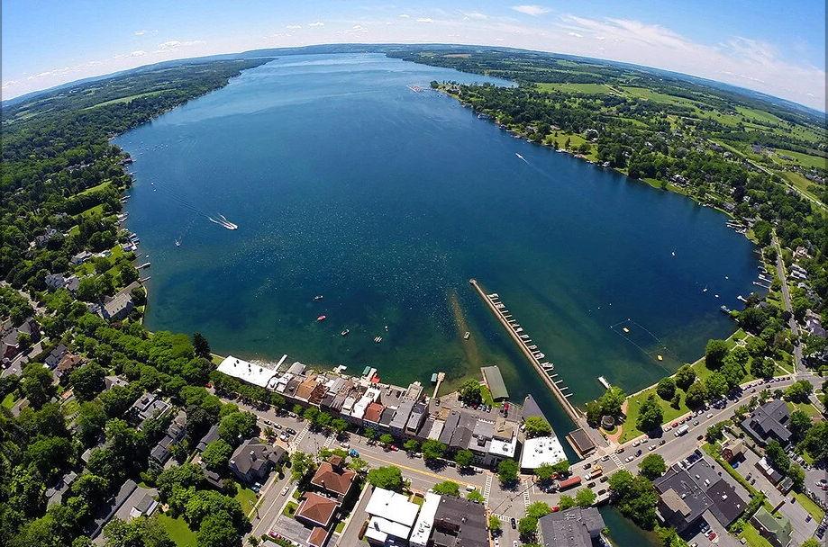 The Wedding Website of Peter White and Maggie Benson