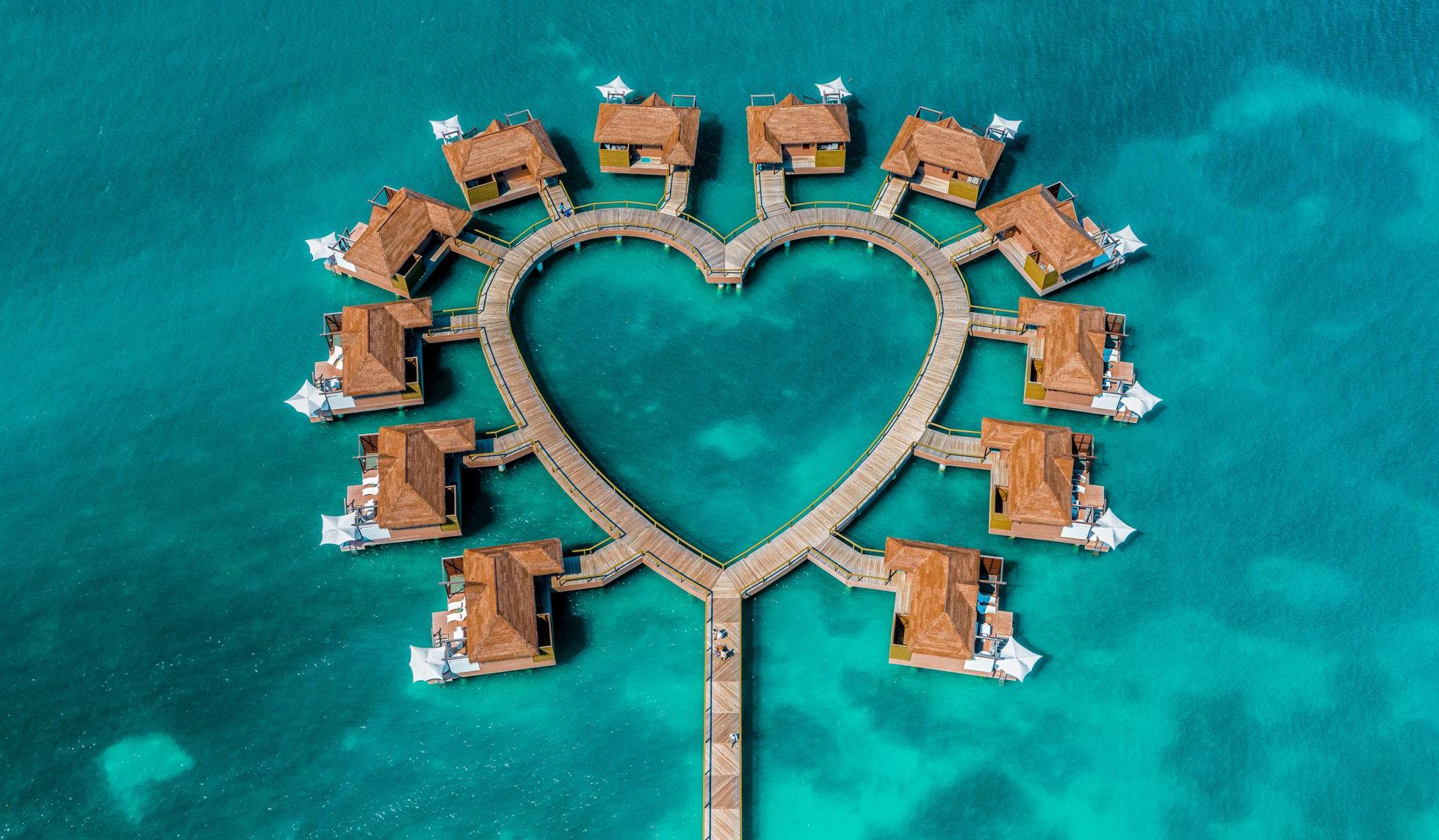 ca8614f6-47ae-457c-9eb3-cf370e110241