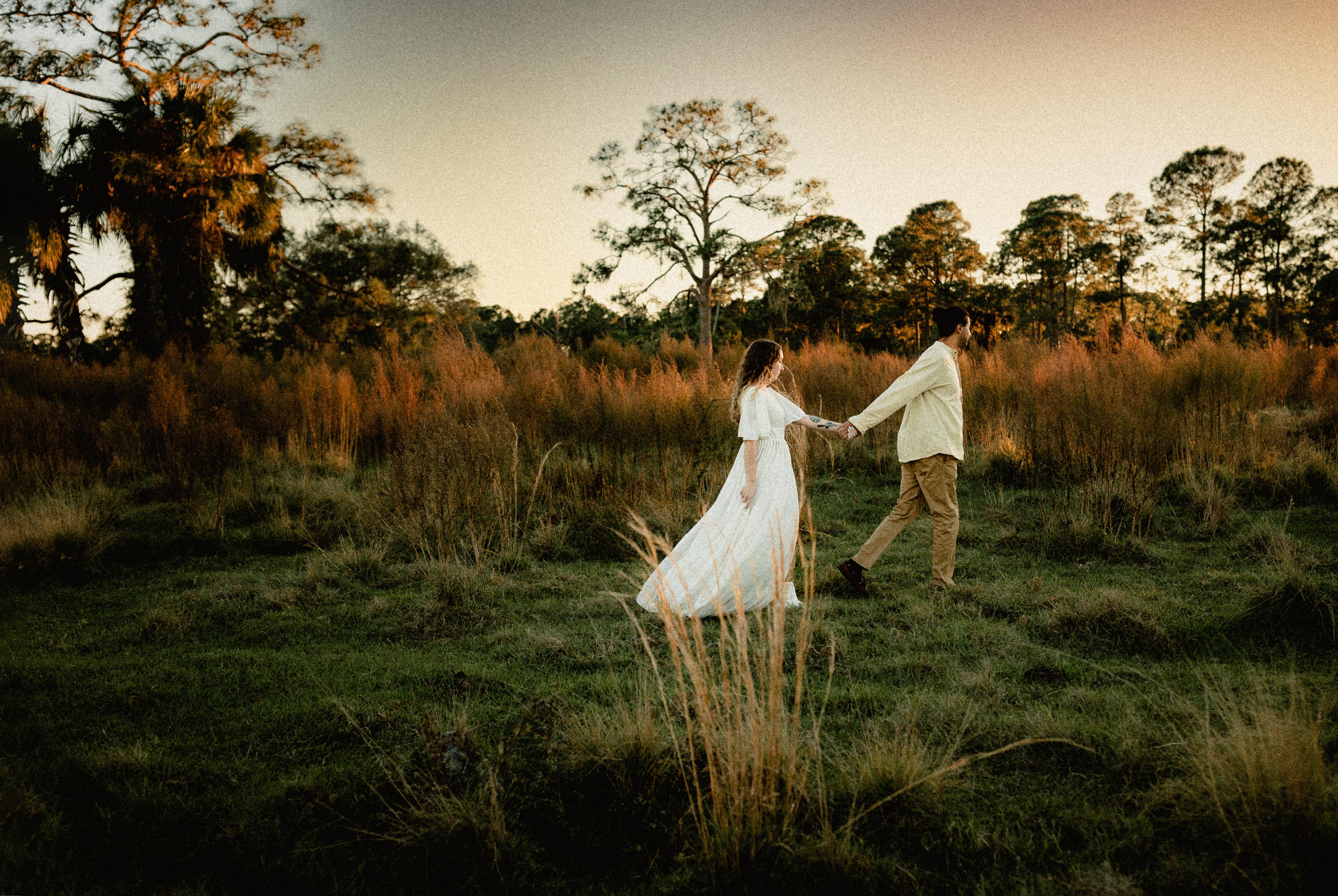 The Wedding Website of Lydia Zuniga and Tal Bogachov