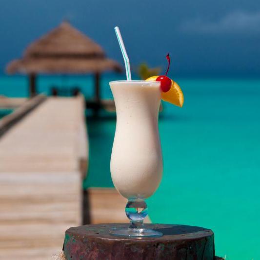 Drinks on the beach in Tahiti