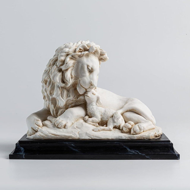 ShineOnAngel Resin Lion and Lamb Table Statue Home Decor, Christian Religious Gift (White)