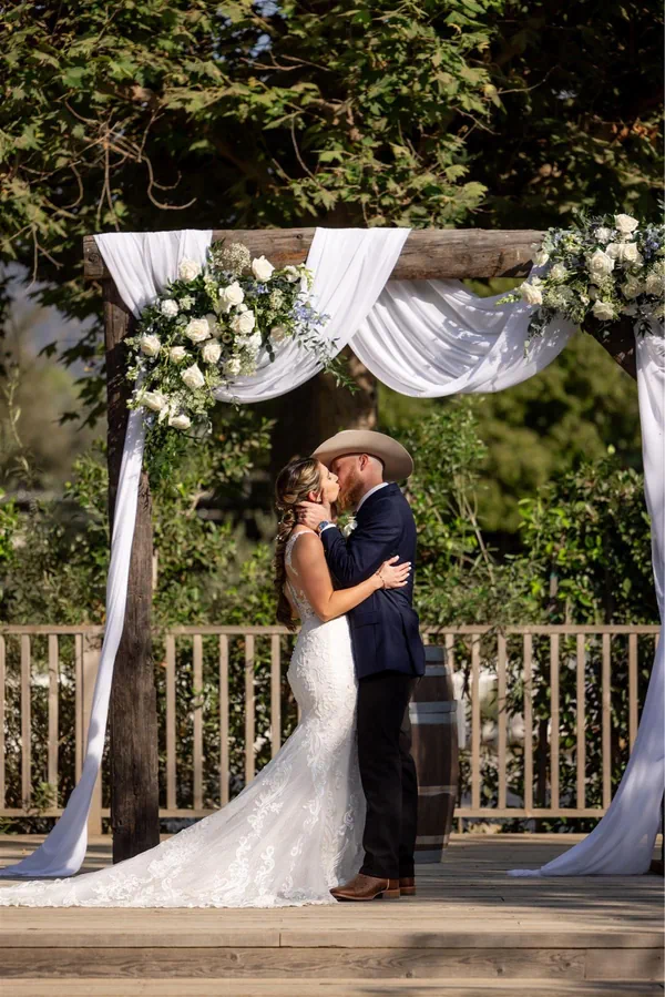 CRC Ranch Weddings | Wedding Venues | Cost, Reviews & Photos | Zola