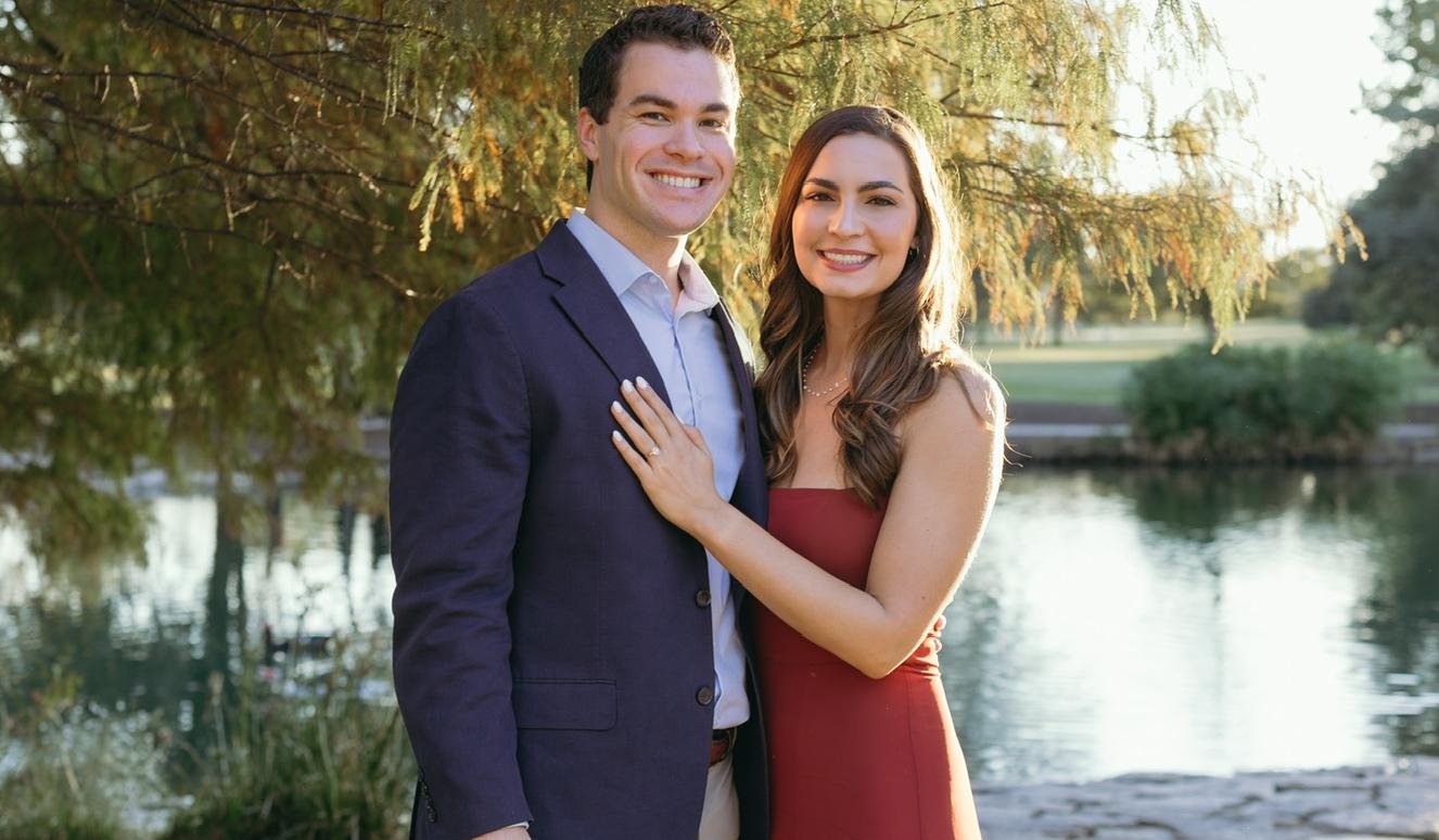 The Wedding Website of Jillian Landers and Grant Meyerhoff