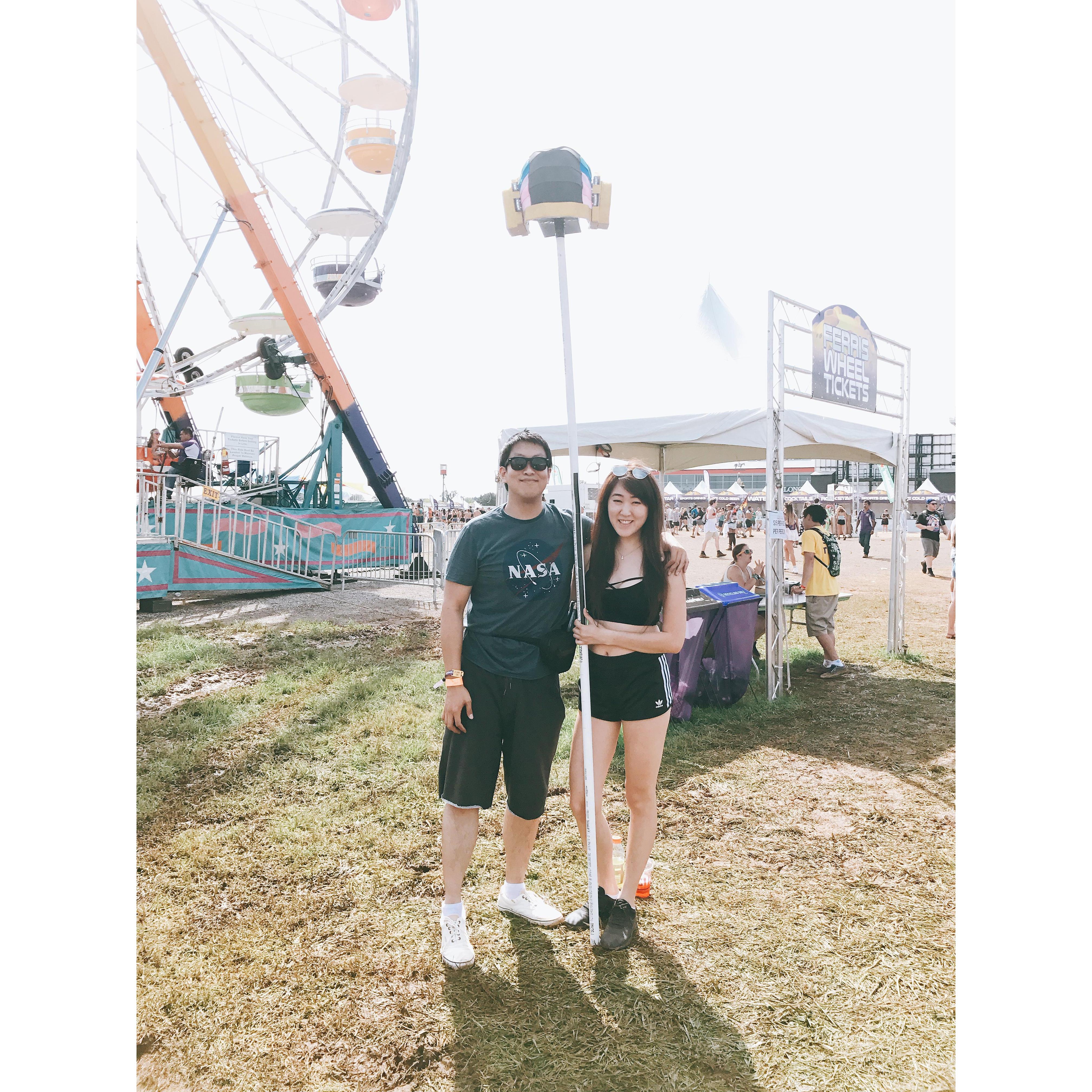 FIRST REAL ADVENTURE
8.13.2017
Moonrise Music Festival - Baltimore, MD
After Porter's set got cut short due to a storm at Lolla, we had to book a trip to Baltimore to catch him at his next festival.