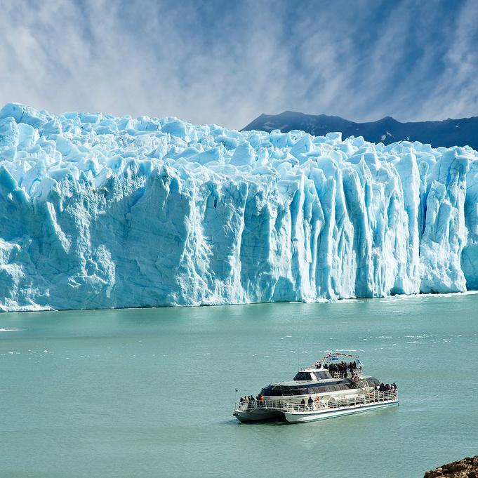 Glacier sight seeing