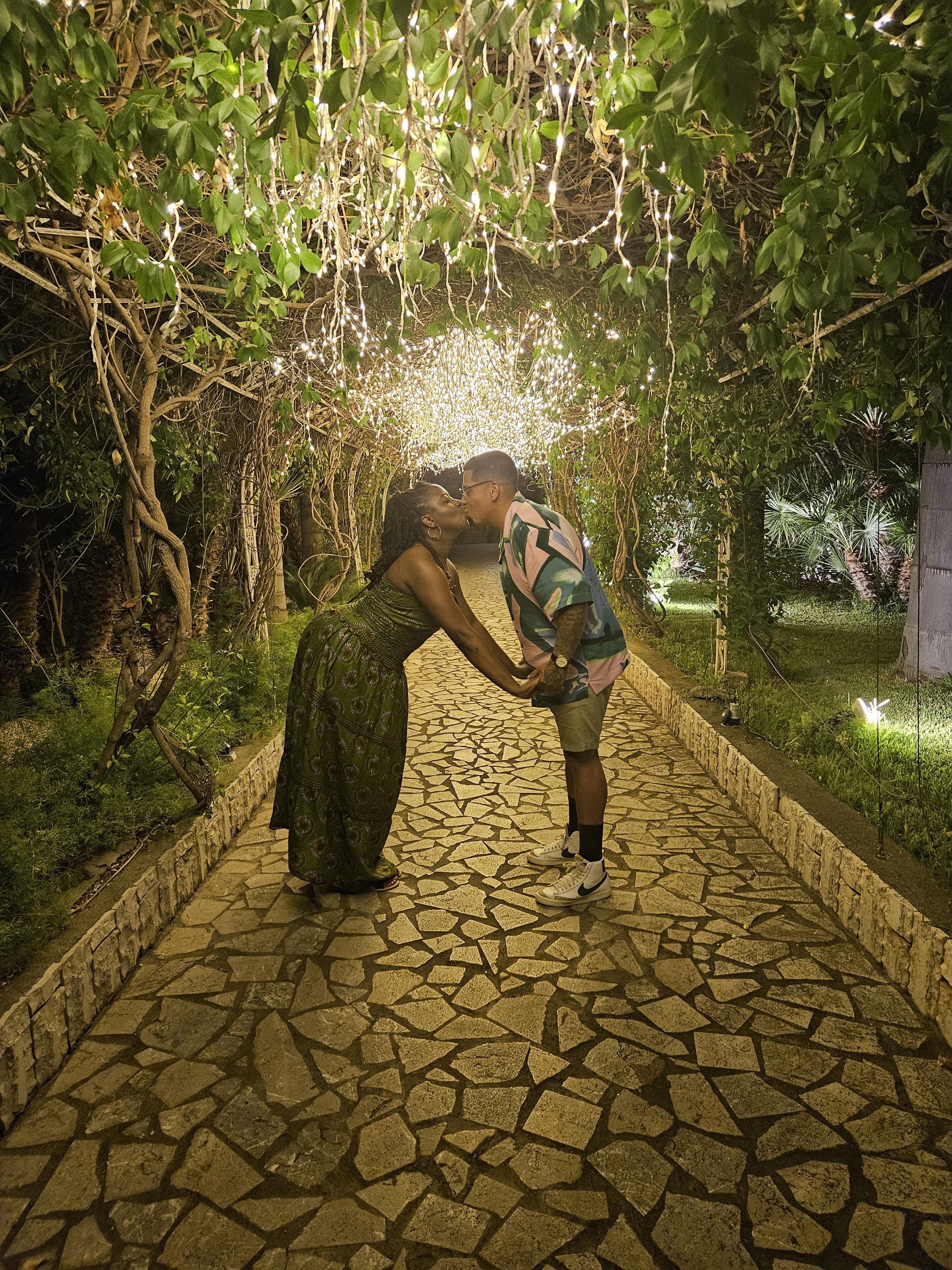 The Wedding Website of Leandra Lewis and Rodolfo Valdivia