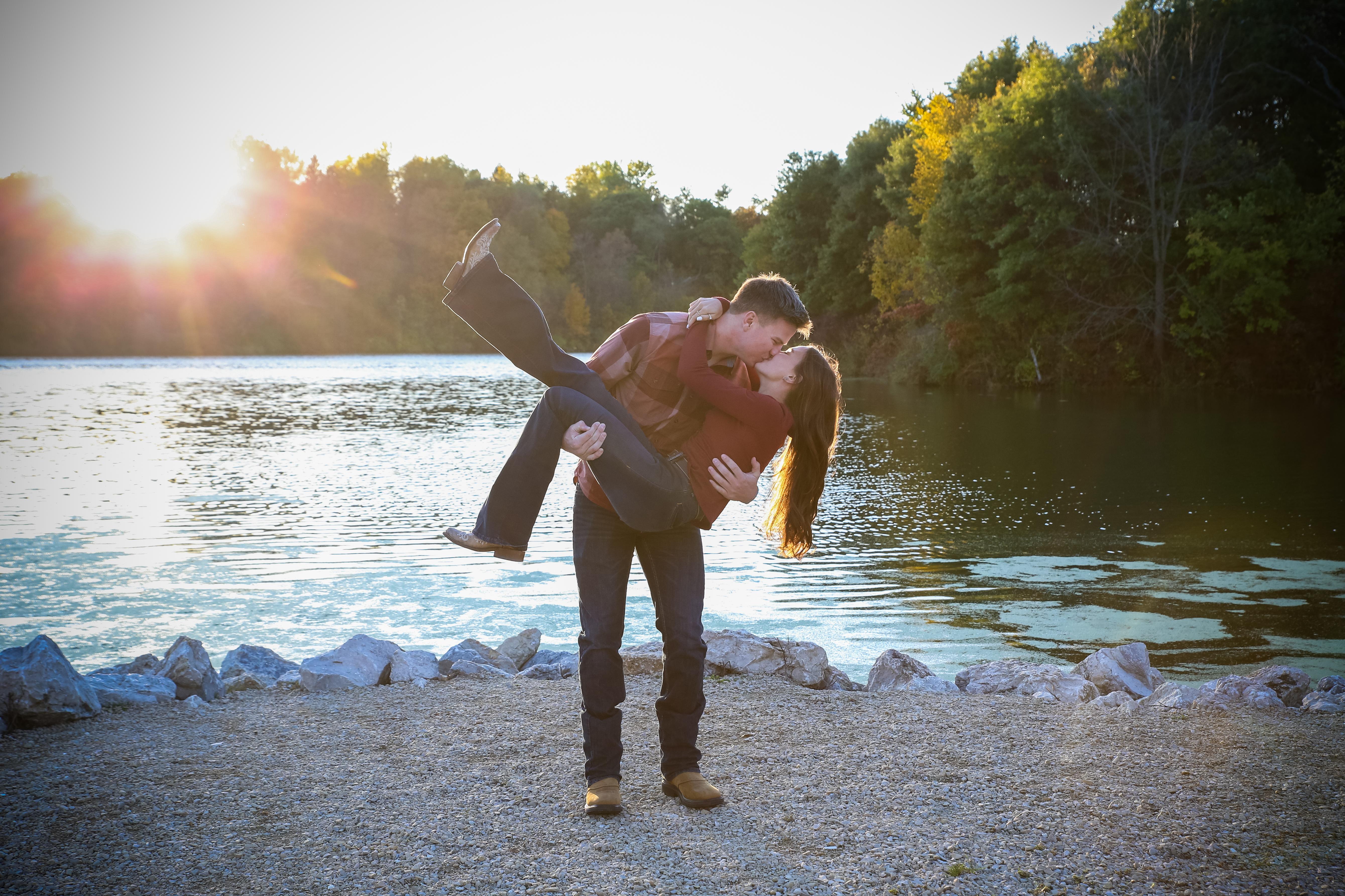 The Wedding Website of Alexis Lee and Grady Rose