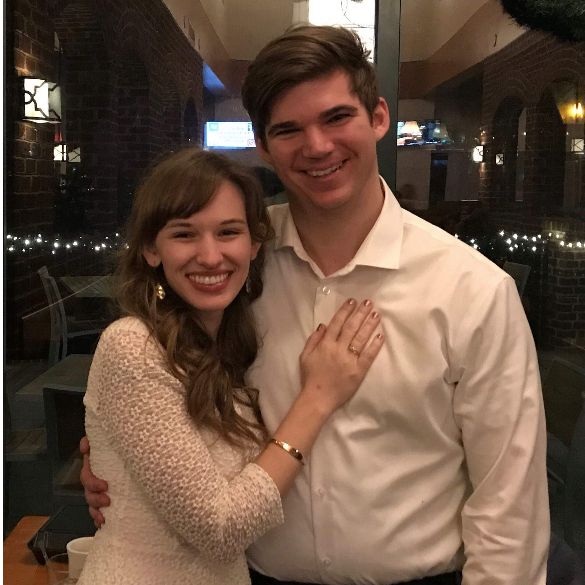 Matt took Elizabeth back to Neighbor's Place, where they went for their first date, to celebrate their first anniversary on November 28th, 2018.