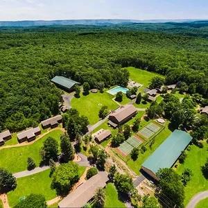 The Wedding Website of Shelby Hilt and John Brice