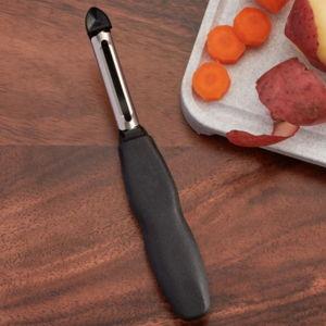 Vegetable & Potato Peeler | Free Sharpening Forever by Cutco
