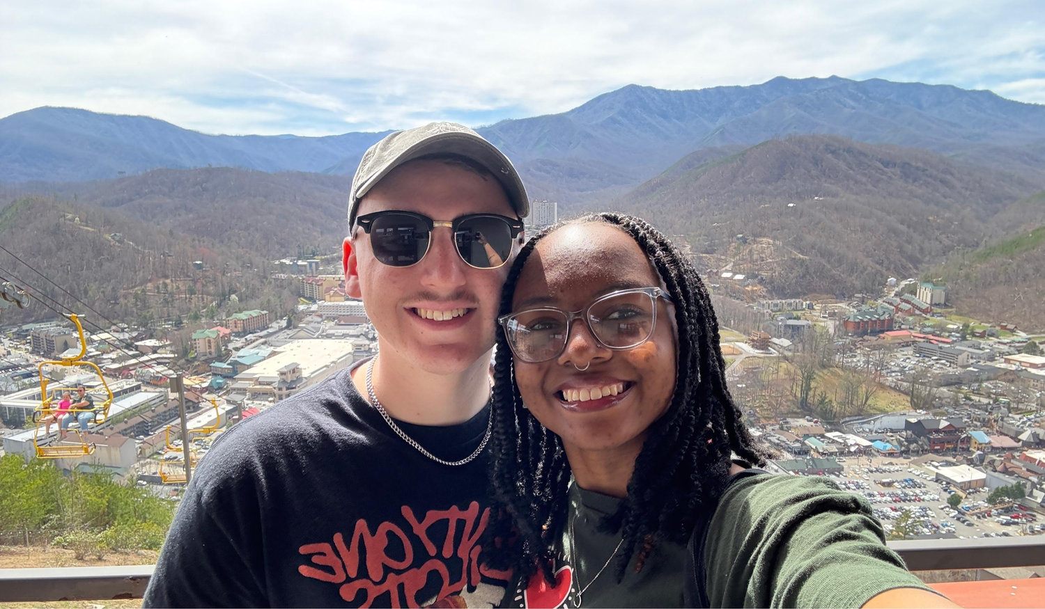 The Wedding Website of Asiyah Moten and Christopher Massar