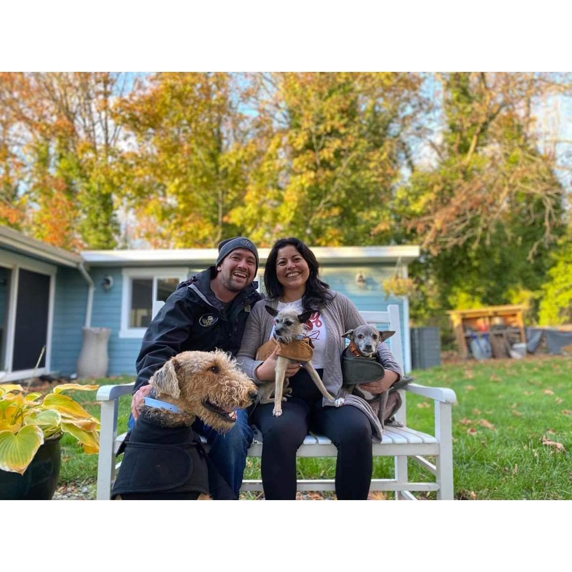 Backyard fall family photo