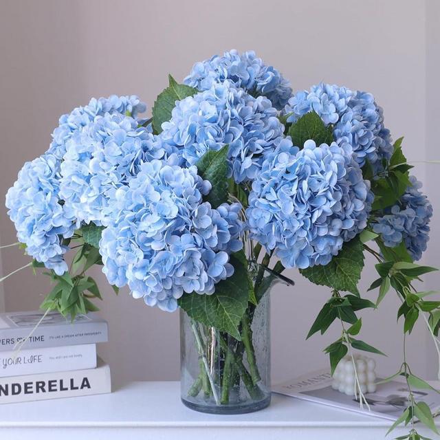 Buart 4PCS Long Stem Big Size Blue Flowers Artificial Silk Hydrangea Lifelike Flowers Real Touch Blue Artificial Flowers Wedding Shower Bride Bouquets Office Living Room Table Decorations (21 Inch)