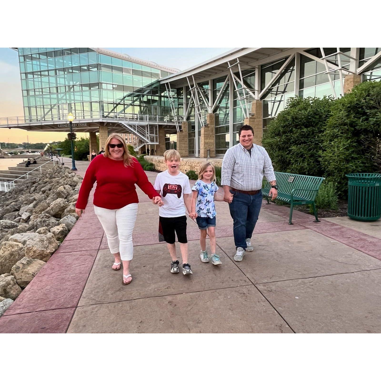 Checking out the Dubuque Riverwalk