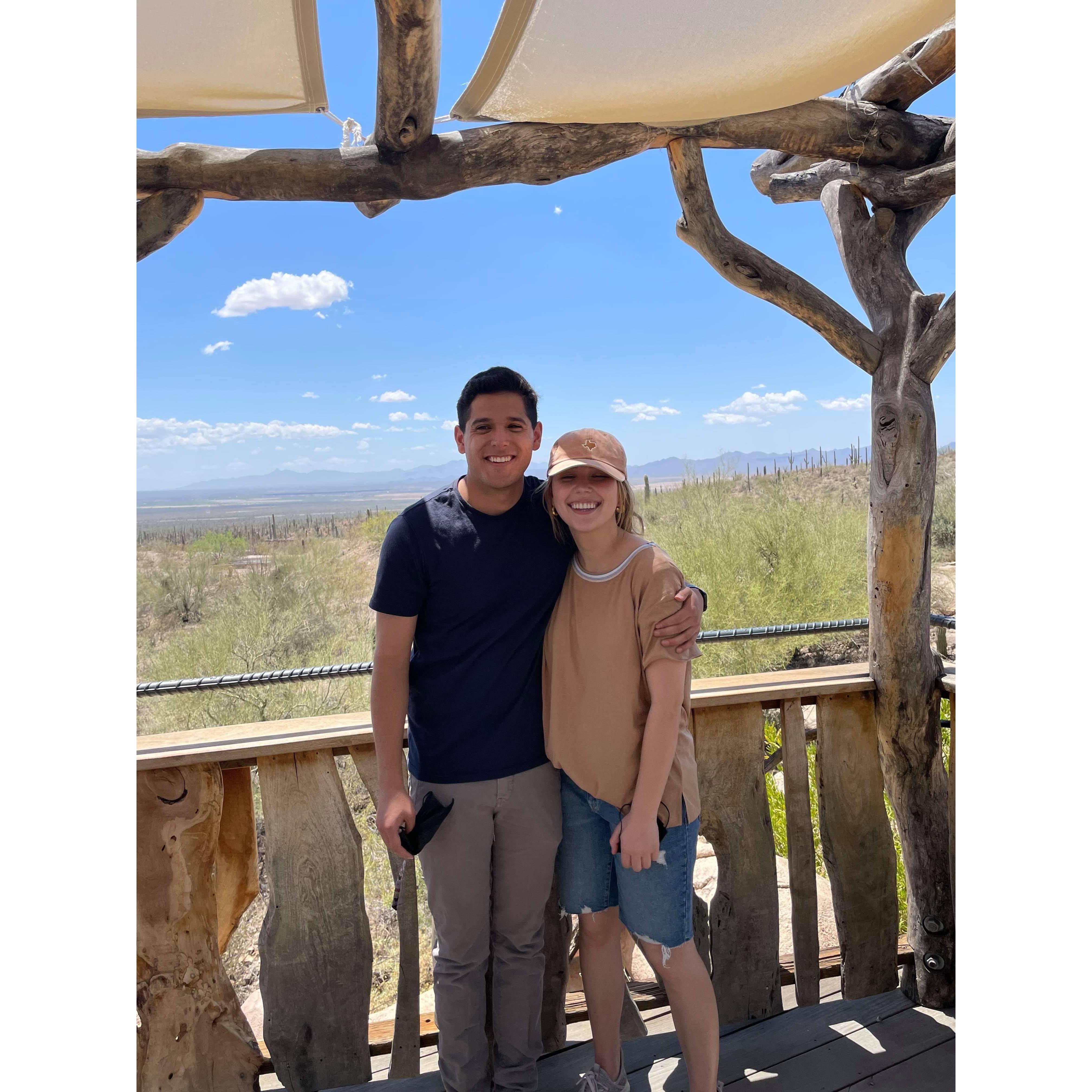 Alexis's first trip back to Arizona to meet Daniel's siblings.