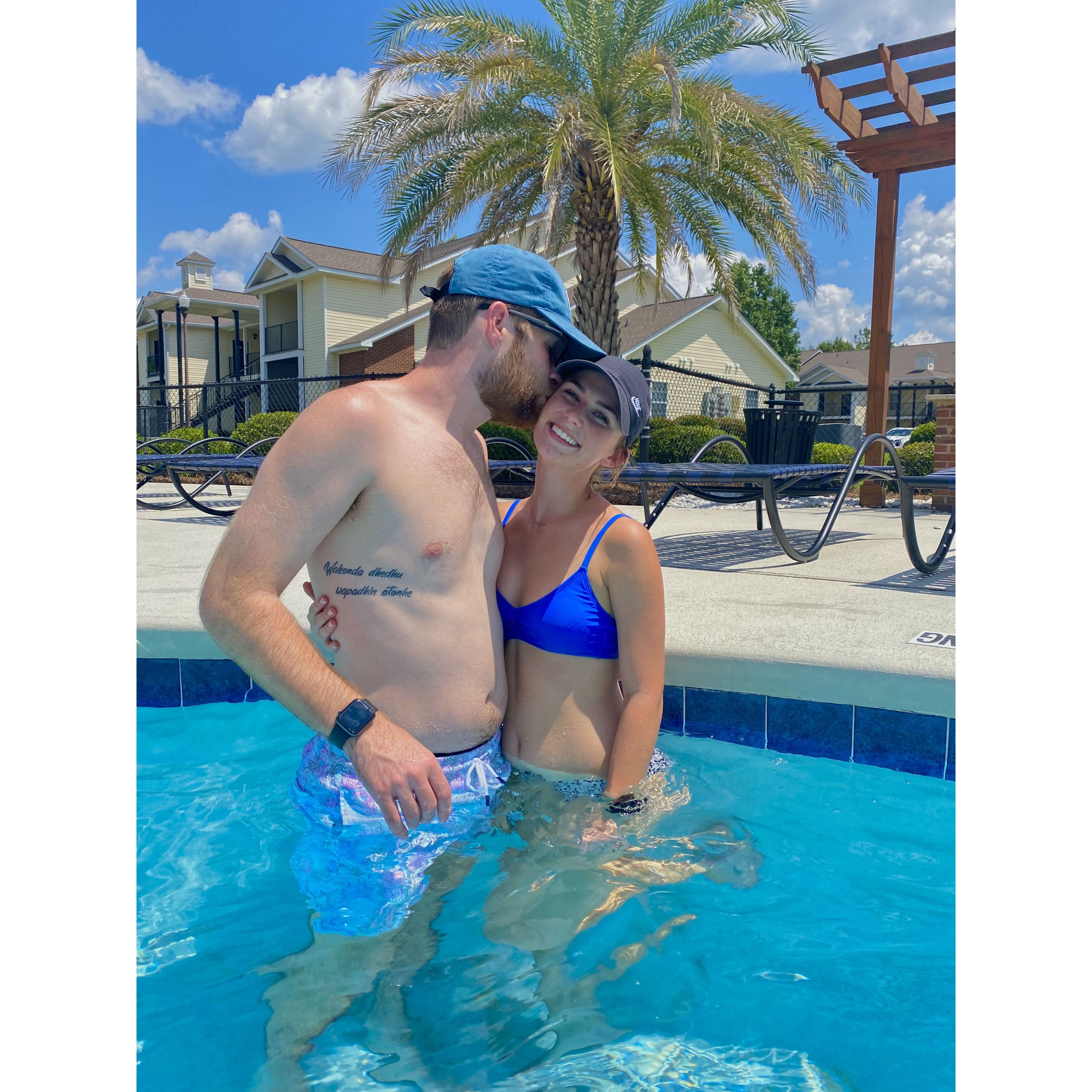 HOT pool day (BEST SUMMER EVER), August