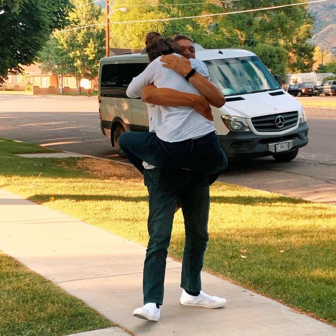 Andrew Flew to Utah to Surprise Amy