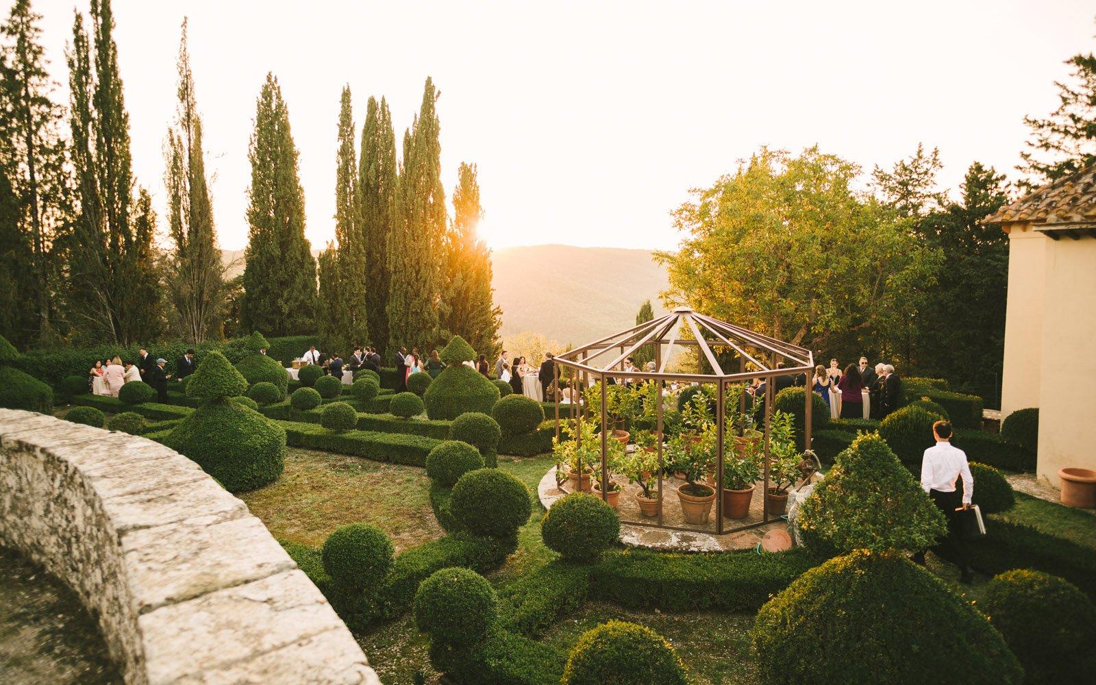 The Wedding Website of Niall O'Hara and Isabella Chambers