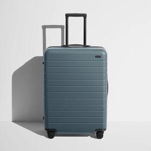 The Medium in Coast Blue