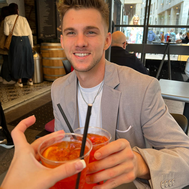 Aperol Abroad